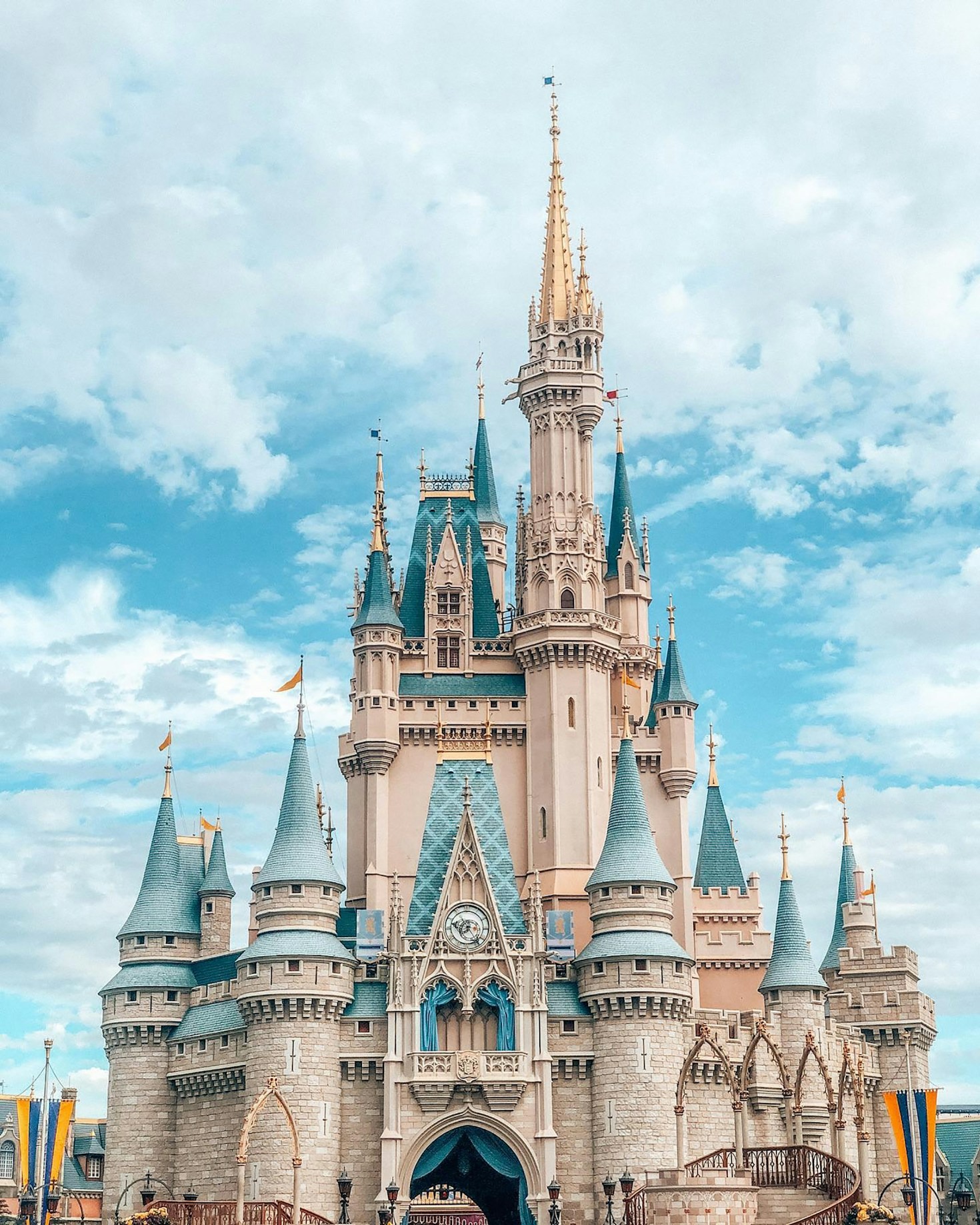 The Ultimate Fantasy Shopping Experience Explained